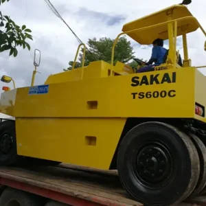jual pneumatic tyred roller